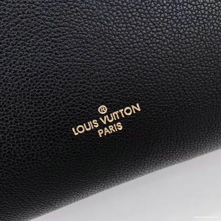 Fashionrepsfam ru 19T1L0381 Bags LV 0516